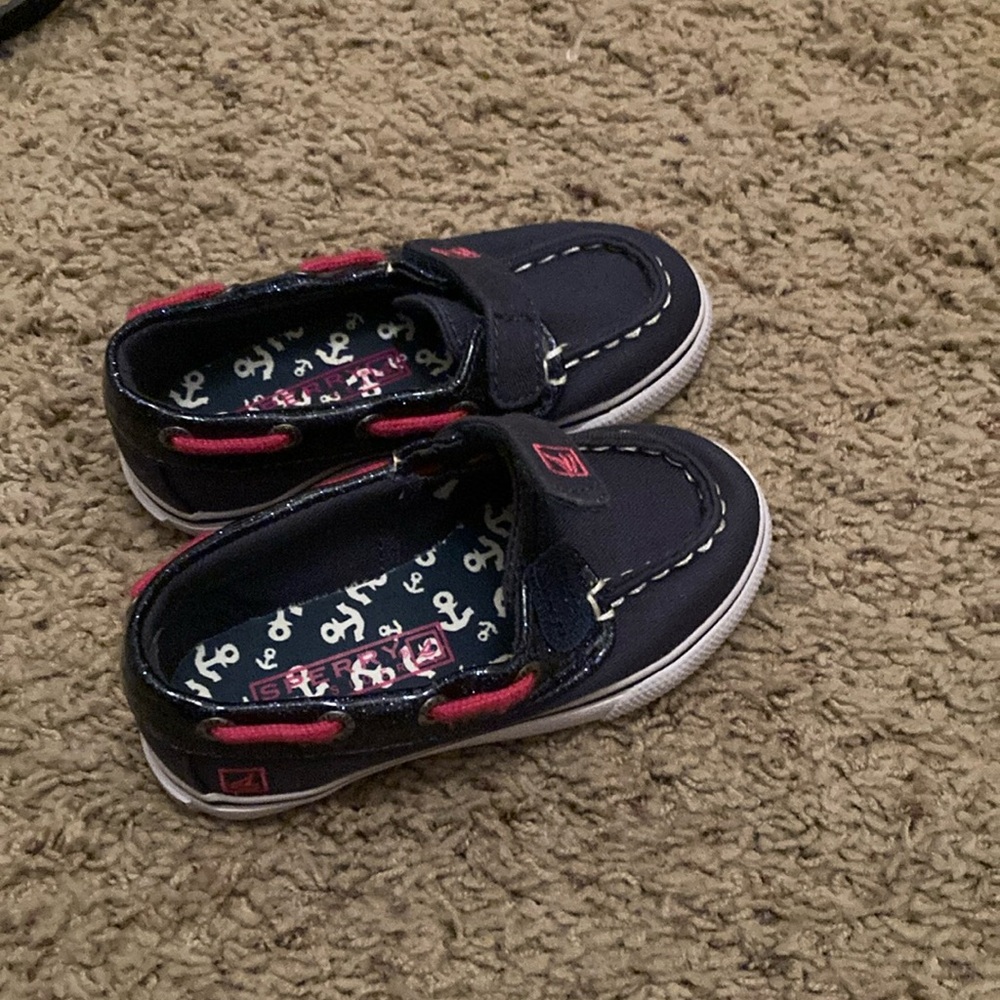 Toddler navy blue Sperry shoes, size 7